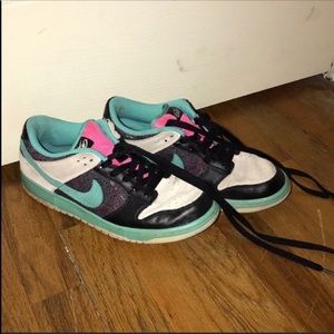 Nike 6.0 Women’s 8